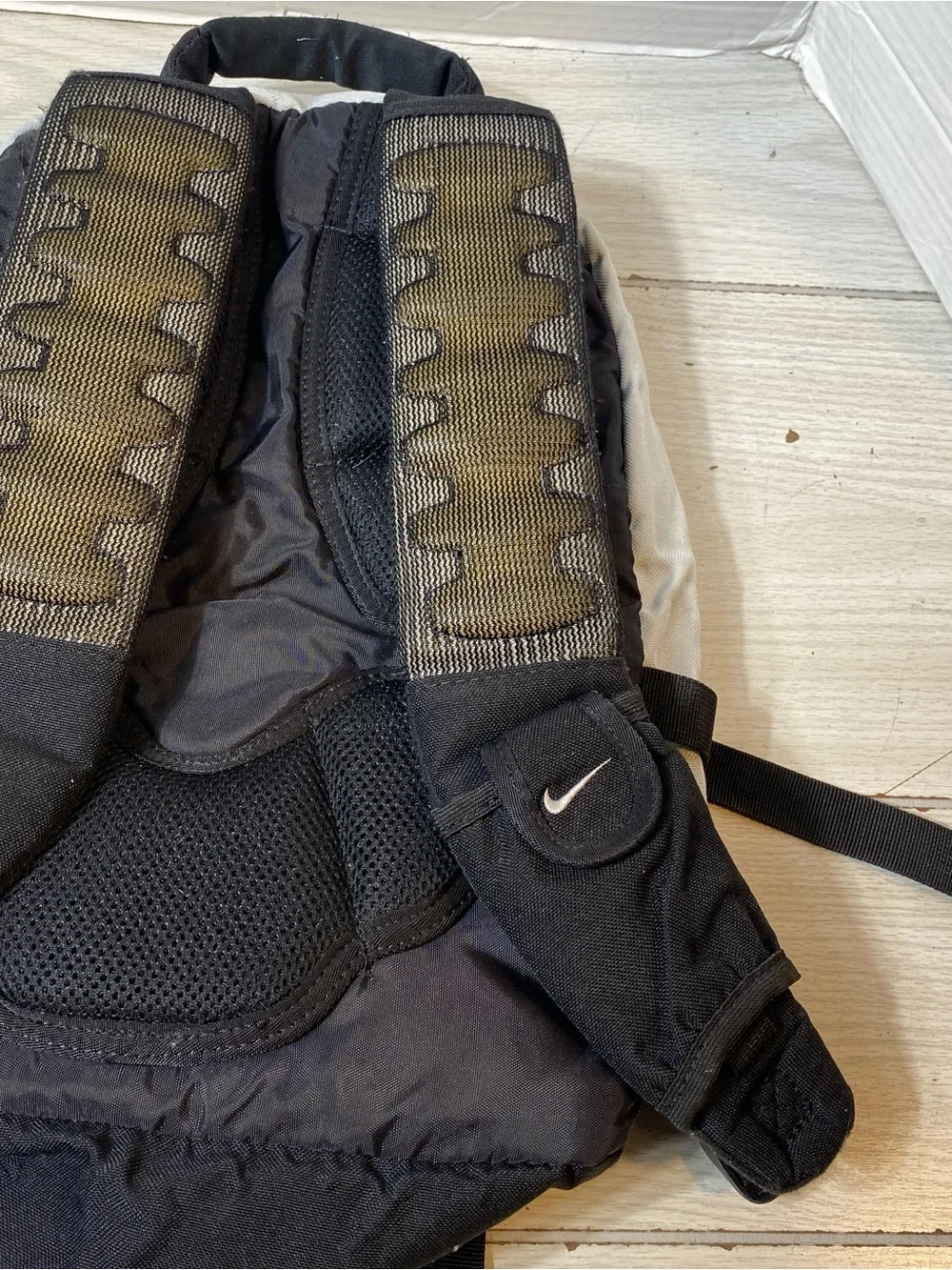 Nike Classic Backpack Daypack Blue Gray White Travel Hiking Tech Pocket VTG